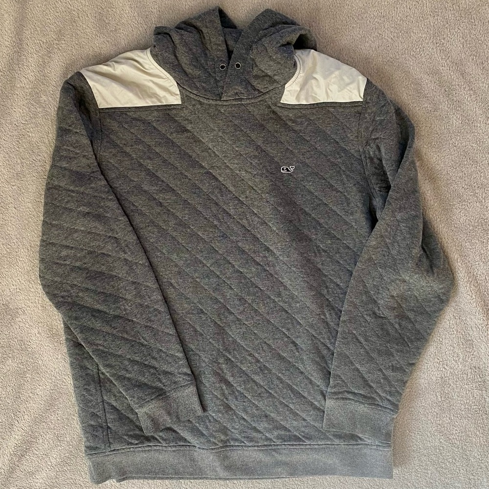 Vineyard Vines Quilted Gray Hooded Sweatshirt with White Shoulder Panels